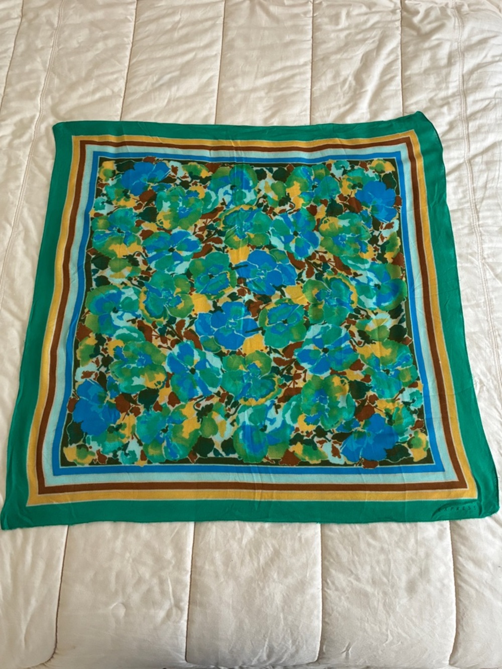Vintage Express Floral Print Scarf Blue Green 34” x 34”